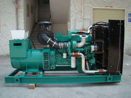 志仲镇1100kw康明斯柴油发电机组图片 志仲镇1100kw康明斯柴油发电机组图片